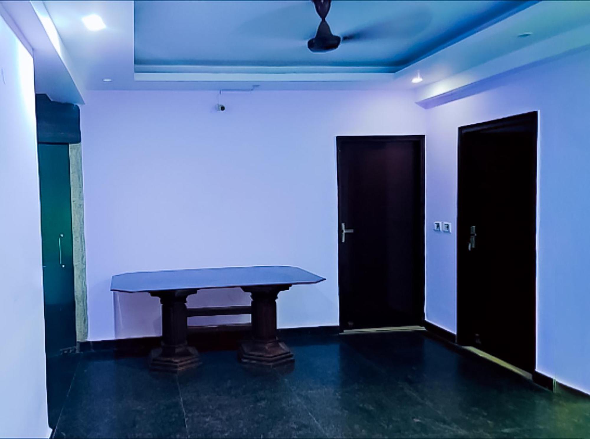 Happy Inn - Near Saket Metro New Delhi Exterior foto