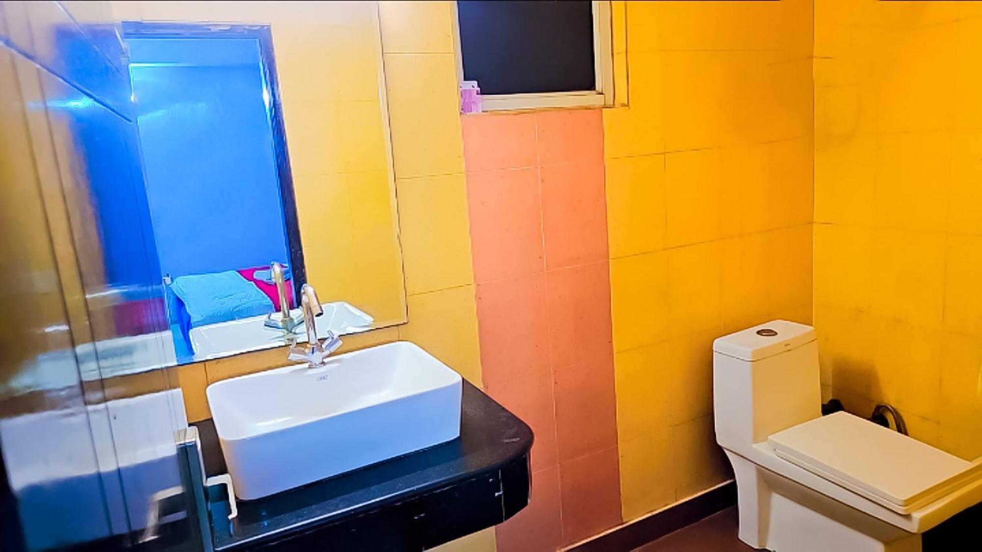 Happy Inn - Near Saket Metro New Delhi Exterior foto